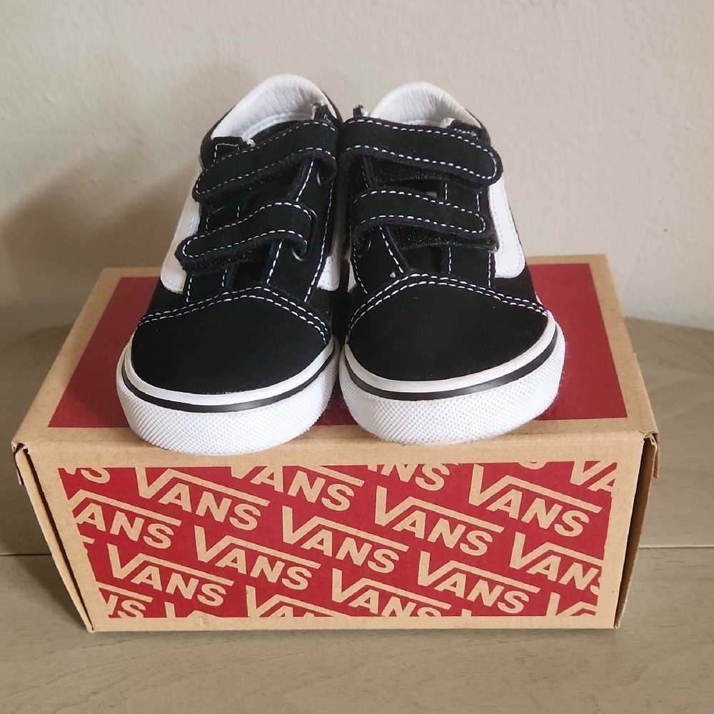 Vans Toddler Black and White Sneakers